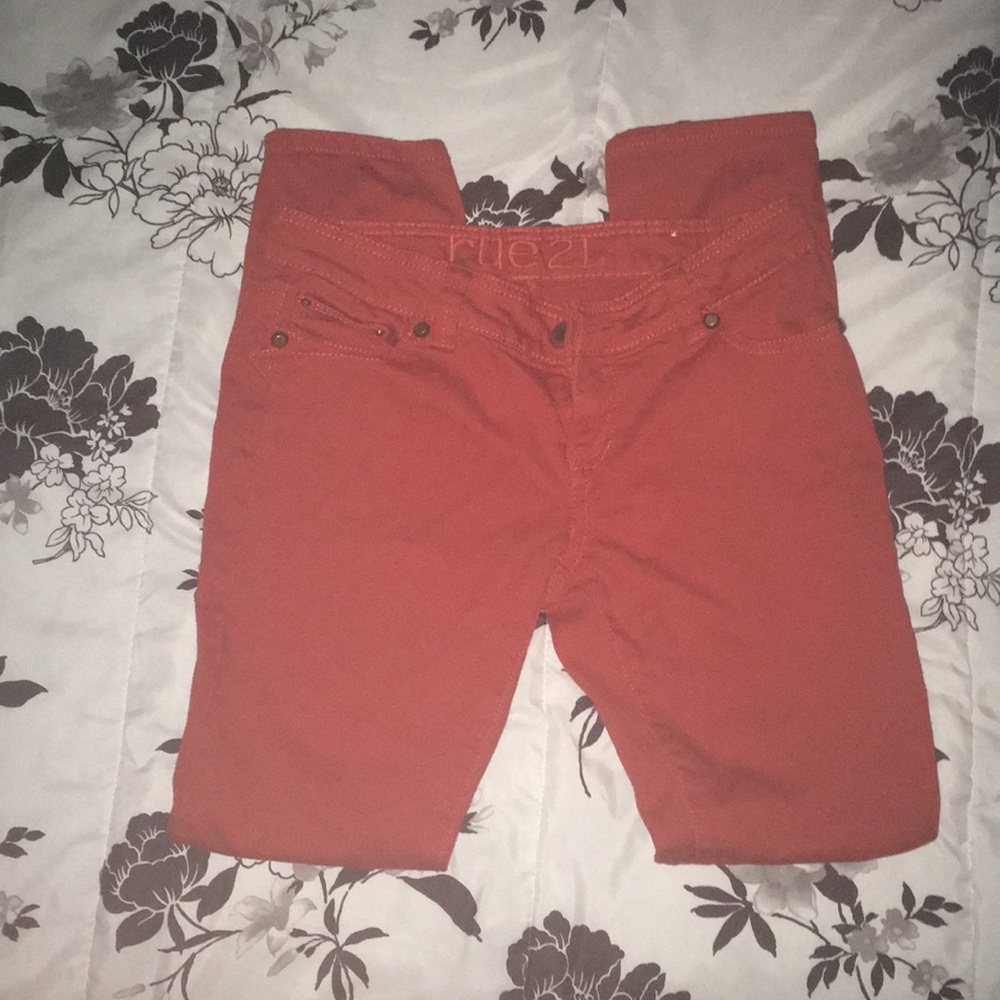 Red skinny jeans